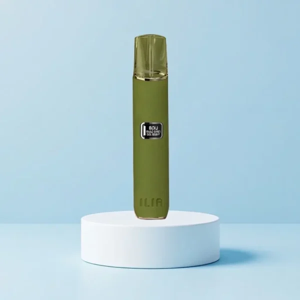 d8e8908b-5d18-44e2-a0bd-55ce8216d9d7.webp ILIA 哩亞 奢華皮革一代通用主機|具備高端商務質感外型 台灣現貨